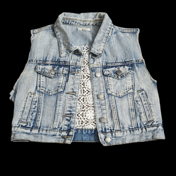 Chiqle Jeans Top size Large - Picture 7 of 11